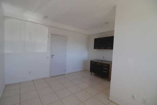 Sala de apartamento para alugar com 2 quartos, 50m² em Maubisa, Ribeirão Preto