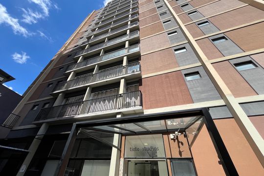 Fachada de kitnet/studio para alugar com 1 quarto, 31m² em Santana, São Paulo