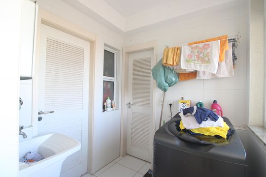 Área de serviço de apartamento à venda com 4 quartos, 166m² em Barra Olímpica, Rio de Janeiro