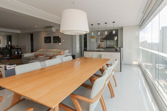 Varanda de apartamento à venda com 3 quartos, 138m² em Brooklin, São Paulo