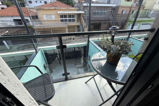 Varanda de casa à venda com 2 quartos, 64m² em Bela Vista, Osasco