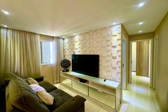 Sala de apartamento à venda com 2 quartos, 73m² em Vila Barros, Guarulhos