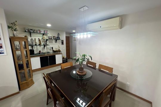 Sala de apartamento à venda com 3 quartos, 143m² em Recreio dos Bandeirantes, Rio de Janeiro