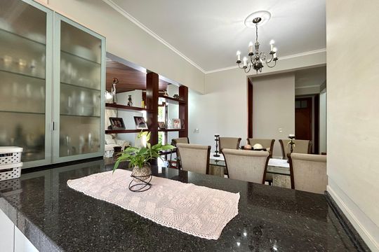 Cozinha de casa para alugar com 6 quartos, 374m² em Jardim Atlântico, Florianópolis