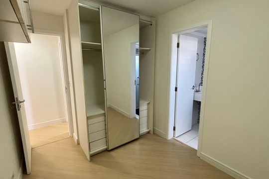 Apartamento à venda com 2 quartos, 50m² em Santo Amaro, São Paulo