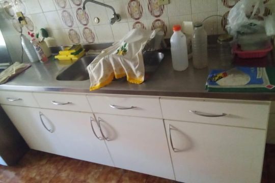 Cozinha de apartamento à venda com 2 quartos, 135m² em Floresta, Porto Alegre