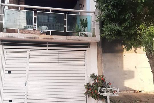 Fachada de casa à venda com 2 quartos, 91m² em Itaquera, São Paulo