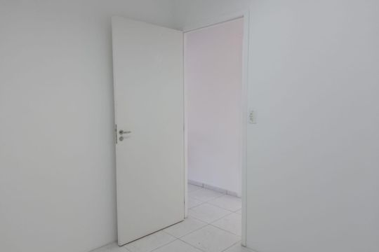Quarto 2 de casa para alugar com 7 quartos, 170m² em Vila Campesina, Osasco