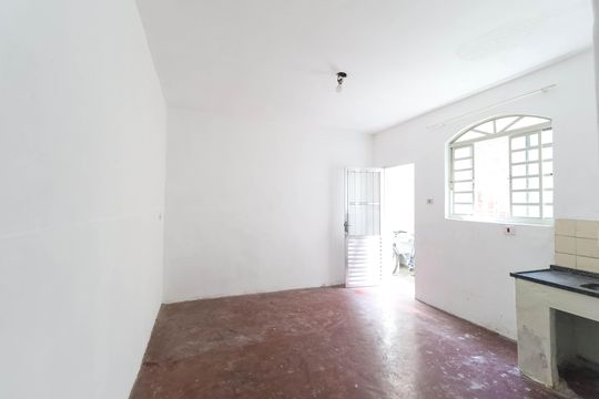 Casa para alugar com 1 quarto, 80m² em Jardim Vista Alegre, São Paulo