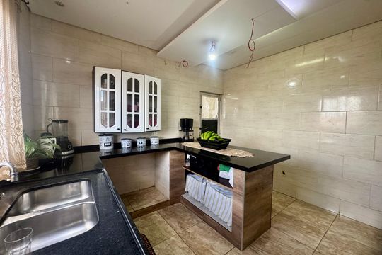 Cozinha de casa para alugar com 3 quartos, 180m² em Jardim Sao Domingos, Guarulhos