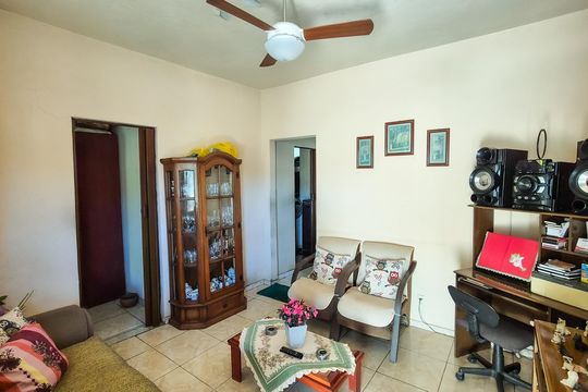 Sala de casa à venda com 2 quartos, 67m² em Irajá, Rio de Janeiro