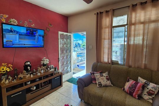 Casa à venda com 2 quartos, 67m² em Irajá, Rio de Janeiro