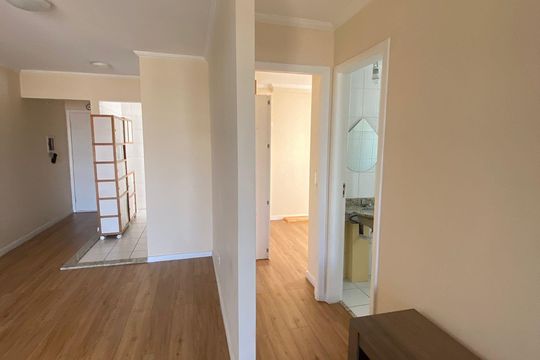 Sala de apartamento à venda com 3 quartos, 62m² em Vila Mangalot, São Paulo