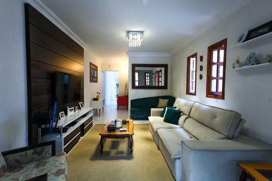 Sala  de casa de condomínio à venda com 4 quartos, 220m² em Parque Monte Alegre, Taboão da Serra