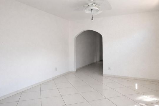 Casa para alugar com 2 quartos, 80m² em Itaipuaçu, Maricá
