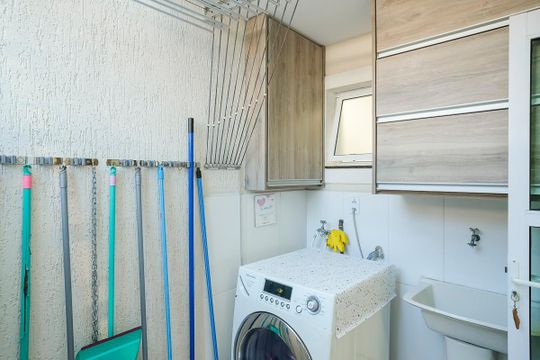 Área de serviço de casa à venda com 3 quartos, 123m² em Santa Maria, São Caetano do Sul