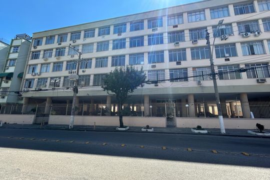 Fachada do Prédio de apartamento à venda com 2 quartos, 75m² em Lins de Vasconcelos, Rio de Janeiro