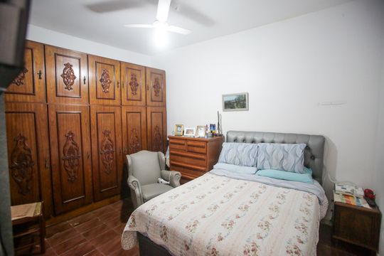 Quarto 1 de casa para alugar com 4 quartos, 303m² em Taquara, Rio de Janeiro