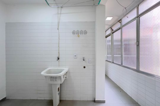 Área de serviço  de apartamento à venda com 2 quartos, 85m² em Vila Mariana, São Paulo