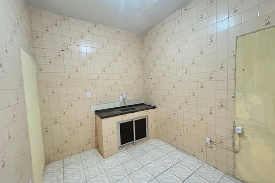 Cozinha de casa para alugar com 1 quarto, 70m² em Osvaldo Cruz, Rio de Janeiro