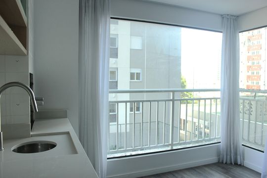 Varanda Gourmet  de apartamento para alugar com 1 quarto, 51m² em Picanço, Guarulhos
