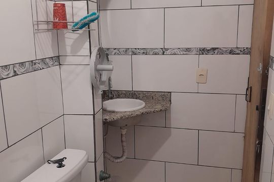 Banheiro de casa à venda com 3 quartos, 130m² em Jardim Patente, São Paulo