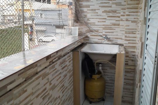 Varanda de casa à venda com 3 quartos, 130m² em Jardim Patente, São Paulo