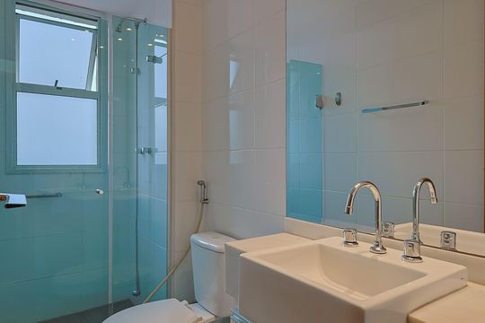 Banheiro de apartamento para alugar com 3 quartos, 92m² em Vila da Serra, Nova Lima