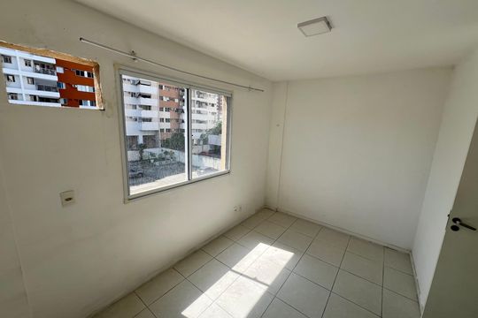 Quarto de apartamento para alugar com 2 quartos, 48m² em Vicente de Carvalho, Rio de Janeiro