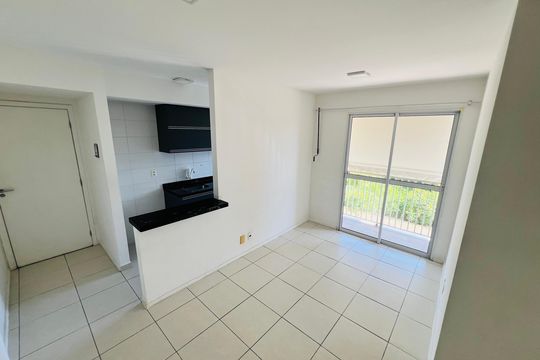 Apartamento para alugar com 2 quartos, 48m² em Vicente de Carvalho, Rio de Janeiro