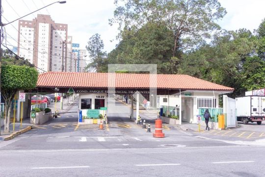 Fachada de apartamento para alugar com 2 quartos, 56m² em Santa Terezinha, São Bernardo do Campo