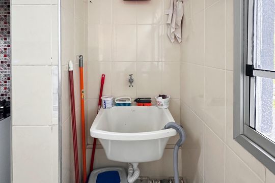 Área de Serviço de apartamento para alugar com 2 quartos, 56m² em Santa Terezinha, São Bernardo do Campo