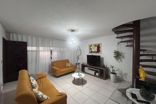 Sala  de casa à venda com 4 quartos, 225m² em Vila Santana, São Paulo