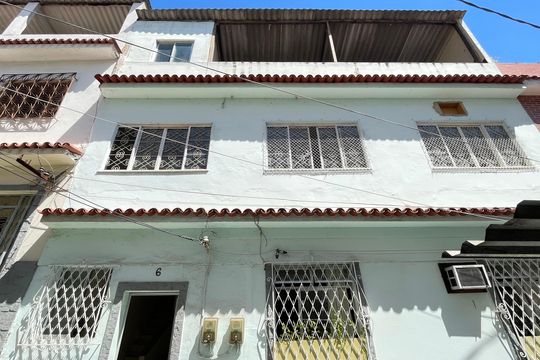 Fachada de casa à venda com 4 quartos, 200m² em Riachuelo, Rio de Janeiro