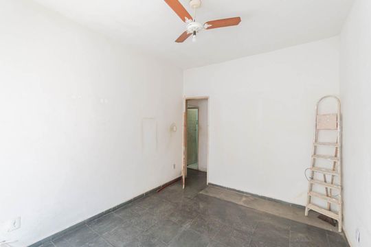 Quarto 4 (segunda andar) de casa à venda com 4 quartos, 200m² em Riachuelo, Rio de Janeiro