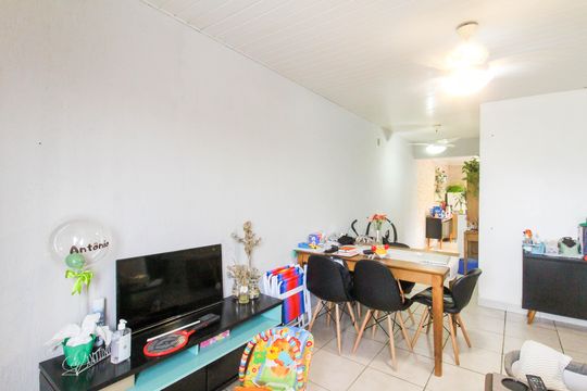 Casa de Condomínio à venda com 2 quartos, 83m² em Mato Grande, Canoas