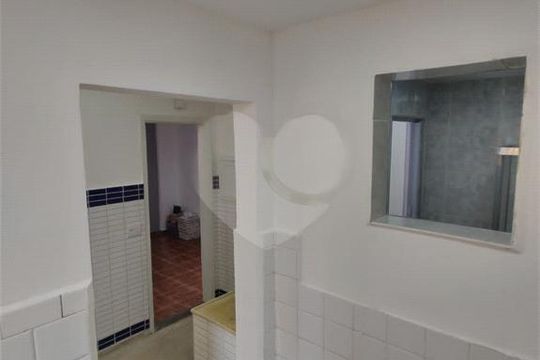 Apartamento à venda com 2 quartos, 59m² em Luz, São Paulo