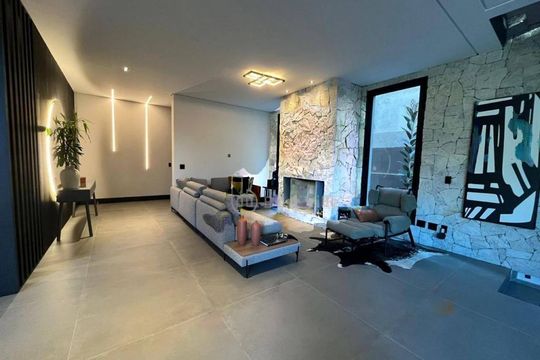 Casa à venda com 5 quartos, 525m² em Colinas da Anhanguera, Santana de Parnaíba