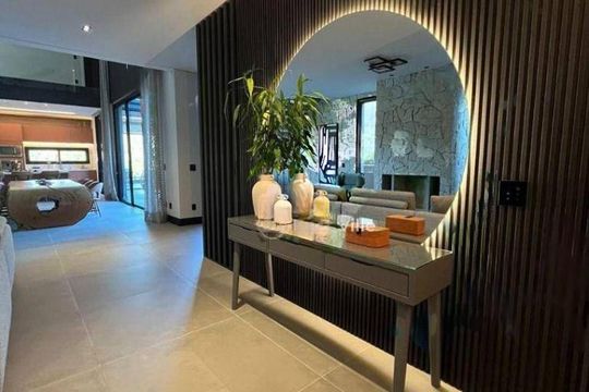 Casa à venda com 5 quartos, 525m² em Colinas da Anhanguera, Santana de Parnaíba