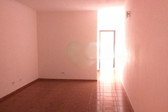 Casa à venda com 3 quartos, 220m² em Parque Sao Domingos, São Paulo