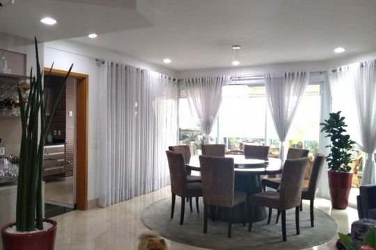 Apartamento à venda com 3 quartos, 202m² em Jardim Analia Franco, São Paulo