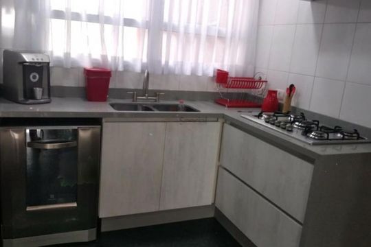 Apartamento à venda com 3 quartos, 202m² em Jardim Analia Franco, São Paulo