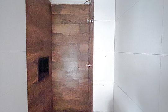Banheiro de apartamento à venda com 2 quartos, 38m² em Vila Carrão, São Paulo