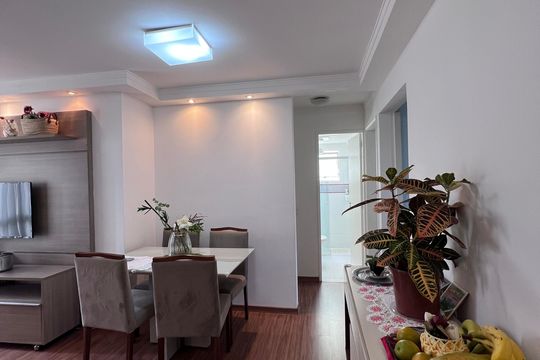 Sala de apartamento à venda com 3 quartos, 72m² em Jardim Nova Europa, Campinas