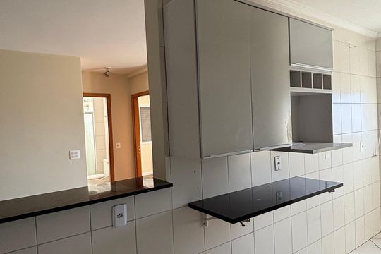 Cozinha de apartamento à venda com 2 quartos, 52m² em Utinga, Santo André