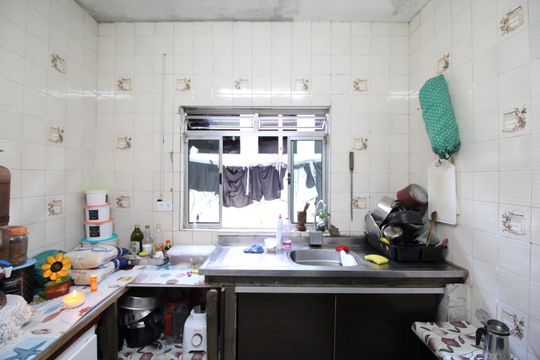 Cozinha de casa à venda com 1 quarto, 275m² em Taboão, Diadema