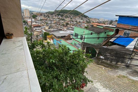 Área externa de casa para alugar com 2 quartos, 267m² em Madureira, Rio de Janeiro