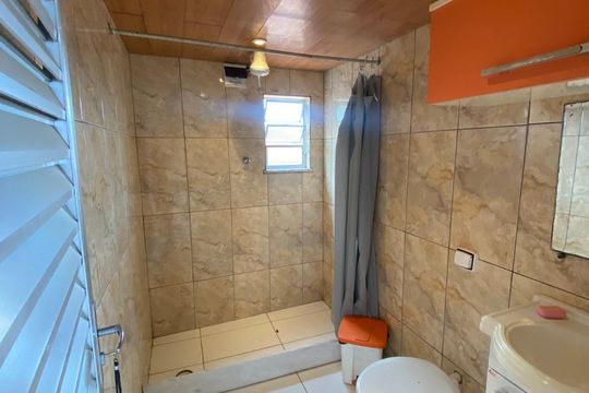 Banheiro de casa para alugar com 2 quartos, 267m² em Madureira, Rio de Janeiro