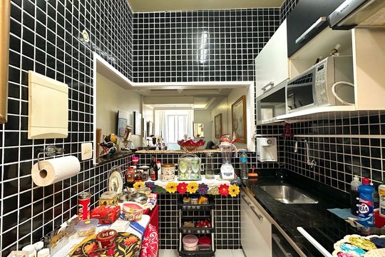 Apartamento à venda com 2 quartos, 65m² em Copacabana, Rio de Janeiro
