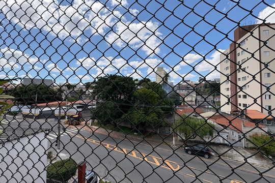 Vista de casa à venda com 3 quartos, 300m² em Jardim Santo Elias, São Paulo